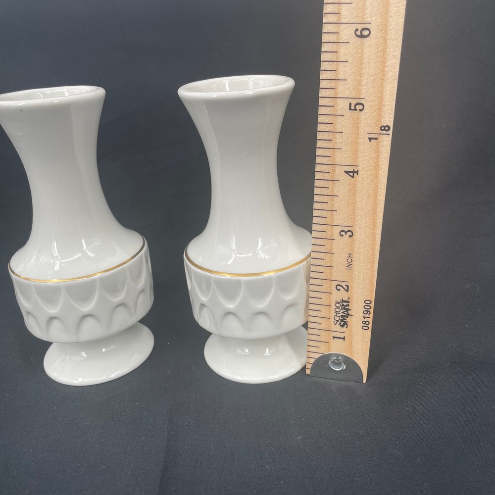Vintage White Ceramic Bud Vases Gold Trim Scalloped Textured Mid Century 5.5" - Picture 4 of 4